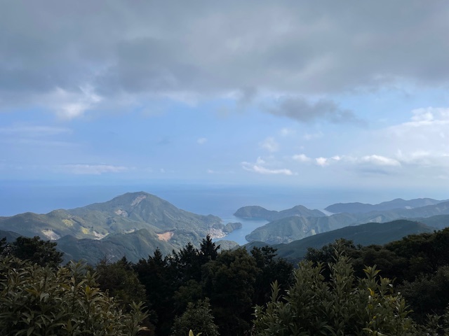 八鬼山越え